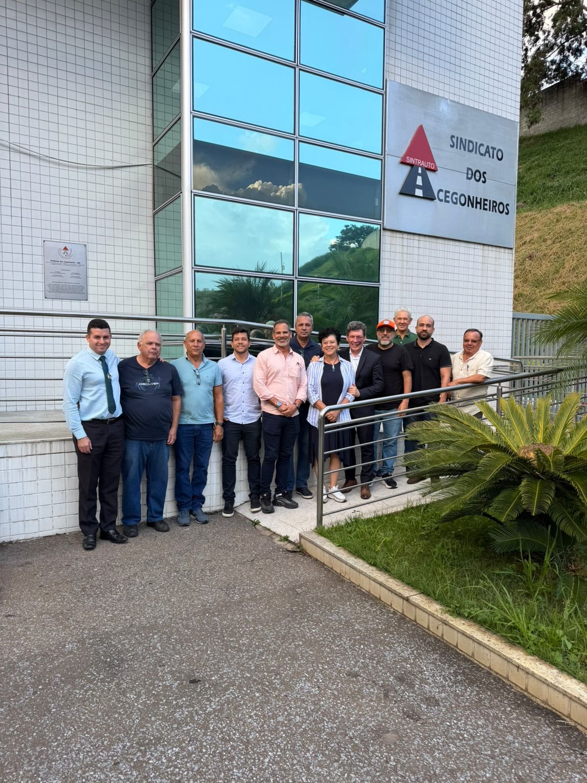 f32d6799-46c0-4c3e-a884-980823cab9c4